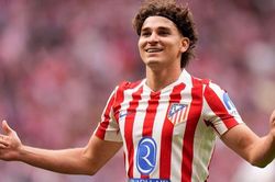 Atlético Madrid sẵn sàng kiện Barcelona lên FIFA, quyết không bán Julían Álvarez