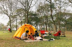 Cha mẹ đồng hành cùng con mùa hè thế nào?