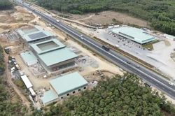 Bộ X&acirc;y dựng sẽ xử l&yacute; nghi&ecirc;m việc chậm tiến độ x&acirc;y dựng c&aacute;c trạm dừng nghỉ tr&ecirc;n cao tốc