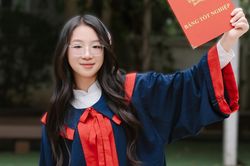 Nữ sinh Hà Nội đỗ cùng lúc 5 suất chuyên lớp 10 danh giá