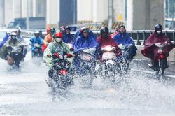 Dự báo thời tiết 10 ngày: Miền Bắc mưa dông sau đợt nắng nóng gay gắt