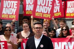 Nghị sĩ Andy Burnham: Từ vị thị trưởng được y&ecirc;u mến đến ứng vi&ecirc;n Thủ tướng Anh