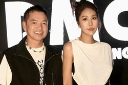 Diễn viên Quang Minh tuổi U70 phong độ bên vợ trẻ