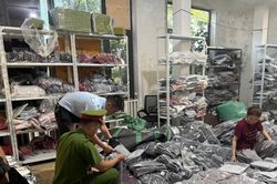 Phát hiện cơ sở kinh doanh hơn 2.500 sản phẩm quần áo giả mạo các thương hiệu nổi tiếng