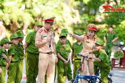 Hơn 300 học sinh tham gia trải nghiệm, học kỹ năng an to&agrave;n giao th&ocirc;ng