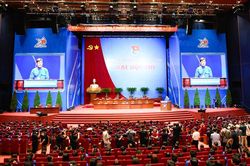 Ph&aacute;t huy vai tr&ograve; xung k&iacute;ch của thanh ni&ecirc;n trong kỷ nguy&ecirc;n ph&aacute;t triển mới