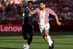 Croatia vượt qua Panama, nuôi hy vọng đi tiếp tại World Cup