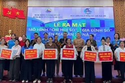 Điện Biên: Đưa 7 mô hình 'Gia đình số - Chi hội số' tại Nà Hỳ vào hoạt động