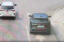 Dùng băng dính thay đổi biển số, thanh niên ở Thanh Hóa đi 'xế hộp' nhận cái kết đắng
