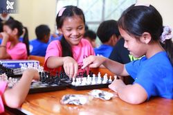 Khai giảng dự án 'Quân cờ hạnh phúc' mùa 5: Thắp sáng ước mơ cho trẻ em vùng cao
