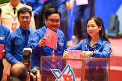 Bầu Ban Chấp h&agrave;nh Trung ương Đo&agrave;n kh&oacute;a mới