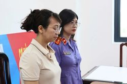 Khởi tố, bắt tạm giam nguyên kiểm sát viên vì làm sai lệch hồ sơ vụ án