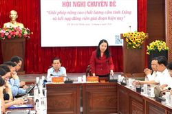 N&acirc;ng chất lượng tạo nguồn, th&aacute;o gỡ điểm nghẽn trong ph&aacute;t triển đảng vi&ecirc;n
