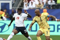 Trực tiếp Anh vs Ghana 0-0 (H1): Ghana chủ động nhường sân