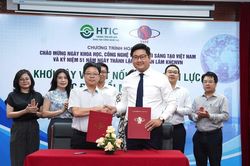 'Bà đỡ' đưa khoa học công nghệ vào đời sống