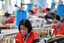 Ưu tiên lựa chọn cơ sở do phụ nữ làm chủ để triển khai nhiệm vụ khuyến công