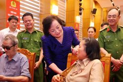 Phó Thủ tướng Phạm Thị Thanh Trà: Tìm kiếm, xác định danh tính liệt sĩ là nhiệm vụ thiêng liêng