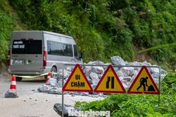 Phát hiện nhiều điểm sạt lở mới ở khu dân cư Lạng Sơn