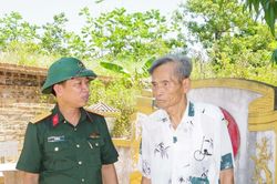 Tiếp tục khảo sát địa điểm nghi có mộ liệt sĩ trong Kinh thành Huế