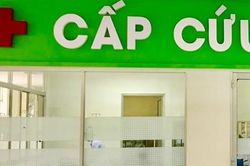 Bé 12 tuổi cấp cứu sau khi trượt patin