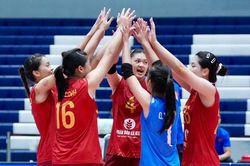 Thắng Philppines, tuyển bóng chuyền U18 nữ Việt Nam vào bán kết
