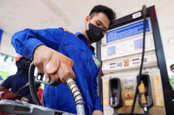 Giá xăng dầu đón nhận tin vui mới, triệu người sẽ được lợi