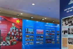 Đại hội Đoàn lần thứ XIII: Triển lãm 'Chuyến tàu tiến vào kỷ nguyên mới'
