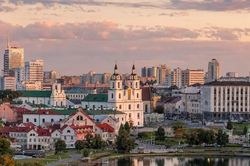 Nga bác tối hậu thư Kiev, tuyên bố bảo vệ Belarus