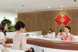 Techcombank tăng 3 bậc trong bảng xếp hạng Fortune