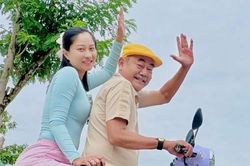 Tình yêu bền chặt của NSND Việt Anh bên vợ kém 36 tuổi