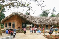 Phân công nhiệm vụ thành viên Ban Chỉ đạo xây dựng trường học tại các xã biên giới