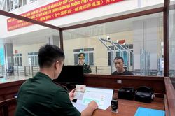Số hóa cửa khẩu, tăng tốc lưu thông hàng hóa qua biên giới