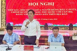 Bí thư Đảng ủy đặc khu Phú Quốc Lê Quốc Anh đối thoại với Nhân dân An Thới