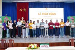 Phường Hội An Tây phát động chương trình 'Gửi tiết kiệm chung tay vì người nghèo'