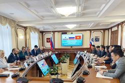 Đo&agrave;n c&ocirc;ng t&aacute;c Ban Chỉ đạo c&ocirc;ng t&aacute;c bi&ecirc;n giới tỉnh Lạng Sơn thăm v&agrave; l&agrave;m việc tại Li&ecirc;n Bang Nga