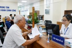 Đề xuất bỏ quy định giấy ủy quyền nhận lương hưu chỉ có hiệu lực 12 tháng