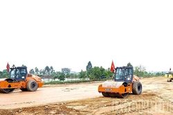 Đẩy nhanh tiến độ các công trình giao thông trọng điểm khu vực Vĩnh Phúc