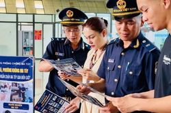 Hải quan chủ động đấu tranh với tội phạm ma t&uacute;y từ sớm, từ xa