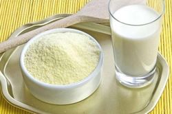 Hải quan rà soát việc nhập khẩu sản phẩm dinh dưỡng công thức Similac dành cho trẻ nhỏ