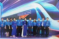 'Chuyến tàu tiến vào kỷ nguyên mới' mang theo triệu khát vọng thanh niên Việt Nam