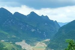 Cảnh báo dông, lốc, sét, mưa đá và mưa lớn cục bộ trên địa bàn tỉnh