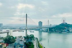 Quảng Ninh hướng tới trở th&agrave;nh đ&ocirc; thị hiện đại, th&ocirc;ng minh, xanh v&agrave; bền vững