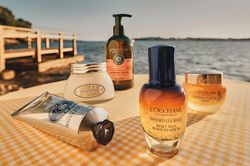 Chi hàng triệu đồng cho mỹ phẩm high-end: Đáng tiền hay chỉ là hiệu ứng thương hiệu?