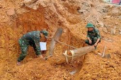 Nghệ An: Hủy nổ thành công quả bom nặng 250kg còn nguyên kíp nổ