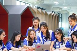 Đại học Quốc gia H&agrave; Nội tăng hạng trong bảng đ&aacute;nh gi&aacute; THE Impact Rating 2026