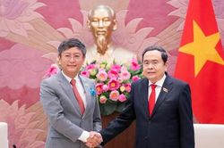 Chủ tịch Quốc hội Trần Thanh Mẫn tiếp Đại sứ Ấn Độ v&agrave; Đại sứ Palestine