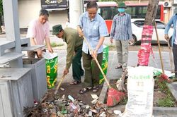 Giữ gìn thôn, tổ dân phố 'Sáng - Xanh - Sạch - Đẹp' từ những hành động nhỏ