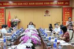 Đẩy mạnh chuyển đổi số, ho&agrave;n thiện thể chế, tăng tốc ho&agrave;n th&agrave;nh c&aacute;c nhiệm vụ trọng t&acirc;m về bảo trợ x&atilde; hội