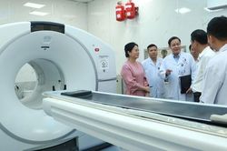 Đưa kỹ thuật cao đến gần bệnh nhân ung thư, giảm nỗi lo chuyển tuyến