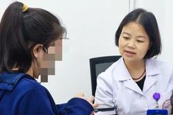 Cùng mắc viêm gan B, hai mẹ con bất ngờ nhận kết quả sau hơn 13 năm điều trị